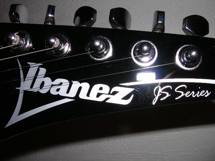 js100 headstock