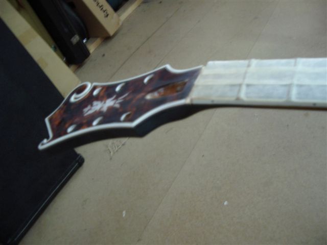 70's Ibanez Restoration 023.jpeg